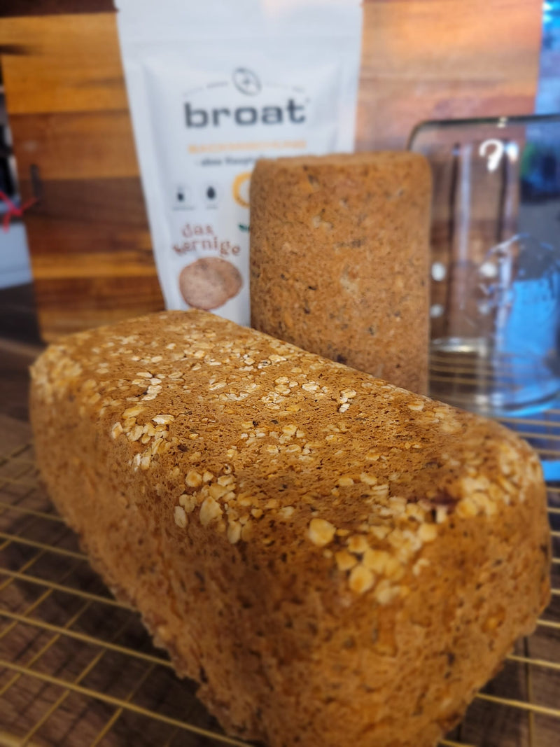 Broat Glutenfreie Backmischung für Brot  – Brot ohne Weizen, ohne Zusatzstoffe, mit knuspriger Kruste. Roksi