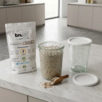 broat Bio-Backmischung das Kernige mit befülltem Weckglas, Holzlöffel und leerem Vorratsglas – glutenfreies Brot Starter-Set ohne Zusatzstoffe