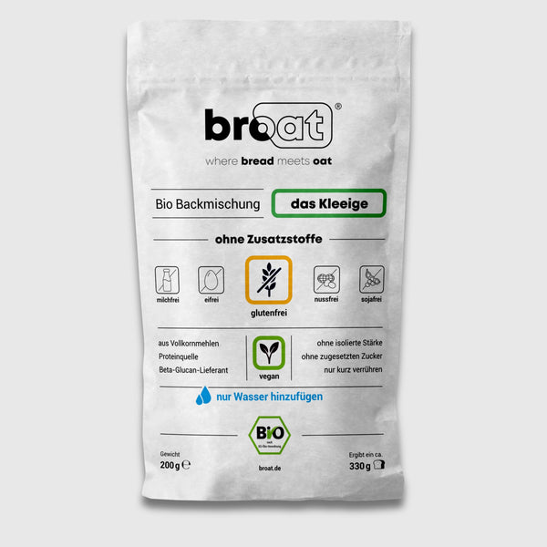 Verpackung der glutenfreien Bio-Backmischung broat Sorte das Kleeige. Aufdruck: ohne Zusatzstoffe, vegan, Proteinquelle und Beta-Glucan-Lieferant. Frei von Milch, Ei, Nüssen und Soja